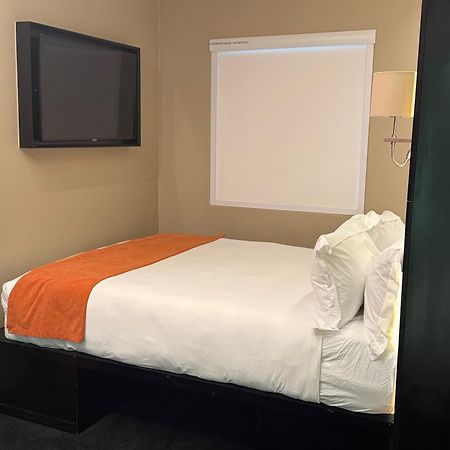 Hotel Sky Sandton Йоханесбург Екстериор снимка