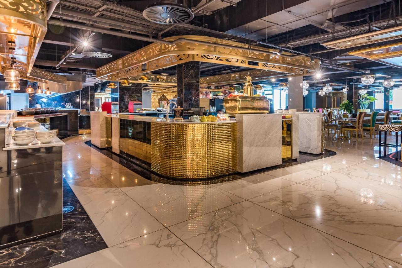 Hotel Sky Sandton Йоханесбург Екстериор снимка