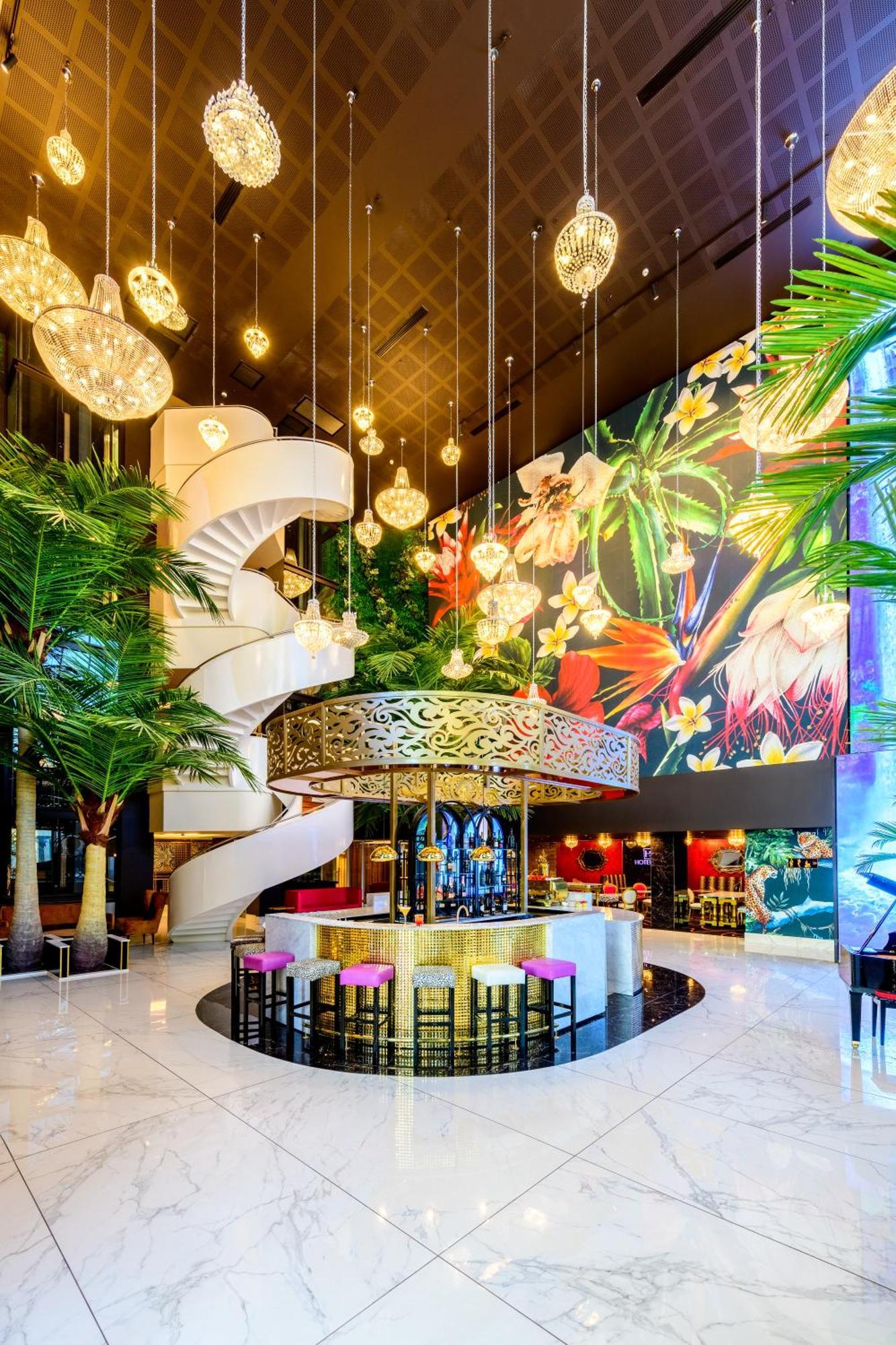 Hotel Sky Sandton Йоханесбург Екстериор снимка