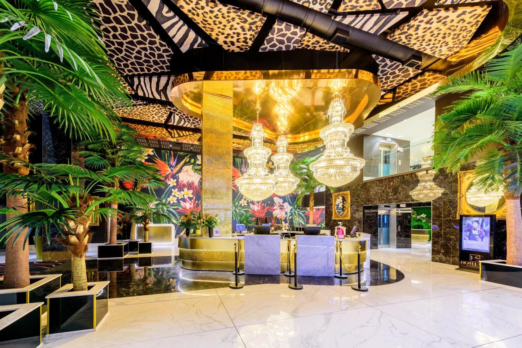 Hotel Sky Sandton Йоханесбург Екстериор снимка