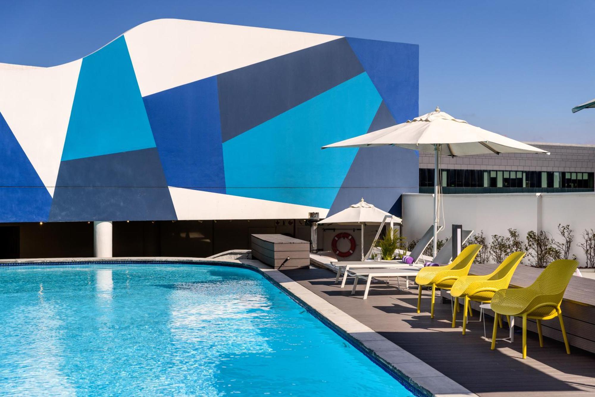 Hotel Sky Sandton Йоханесбург Екстериор снимка
