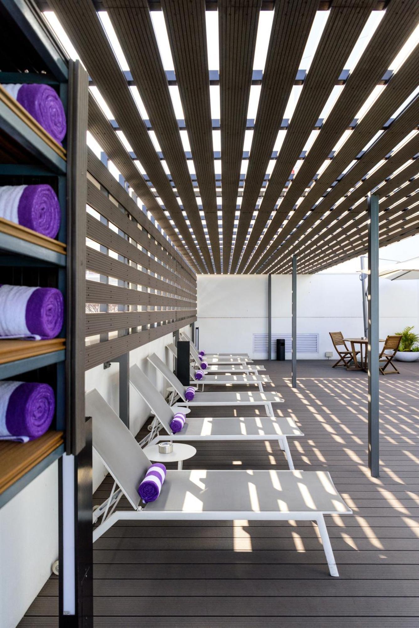 Hotel Sky Sandton Йоханесбург Екстериор снимка